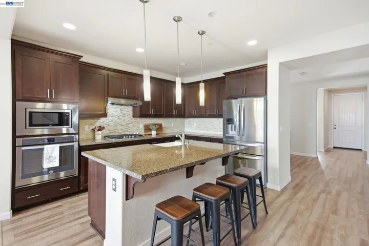 182 Willowrun Way, Oakley, California 94561