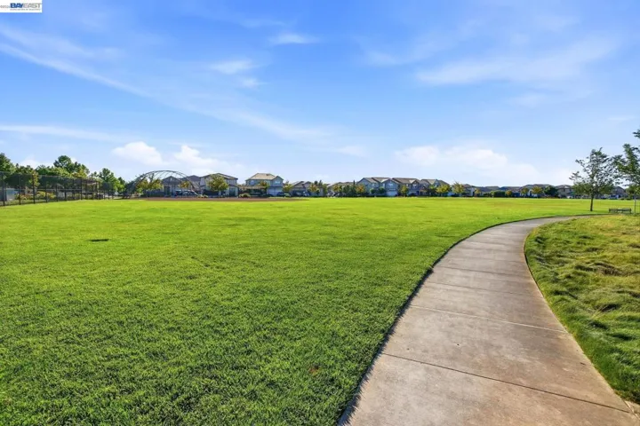 182 Willowrun Way, Oakley, California 94561