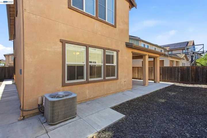 182 Willowrun Way, Oakley, California 94561