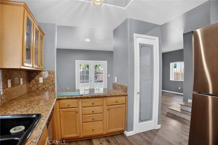 9354 Burnet 105, North Hills, California 91343