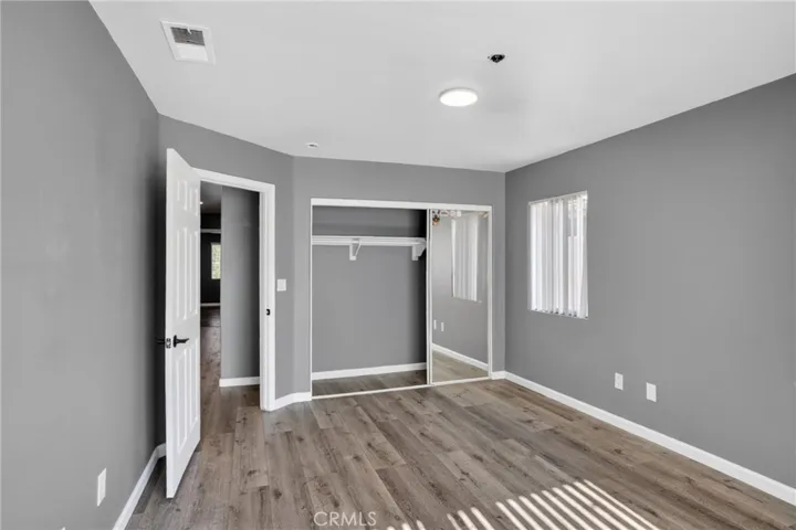 9354 Burnet 105, North Hills, California 91343