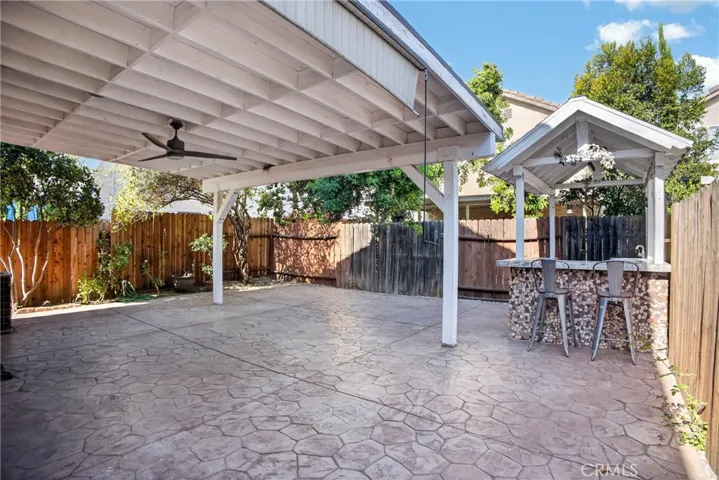 9354 Burnet 105, North Hills, California 91343