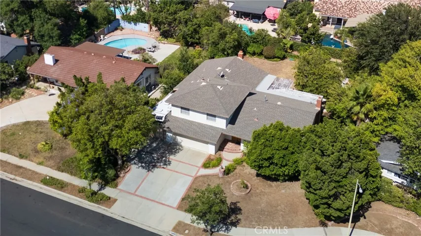10553 Limerick Avenue, Chatsworth, California 91311