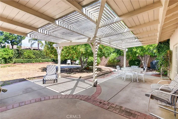 10553 Limerick Avenue, Chatsworth, California 91311