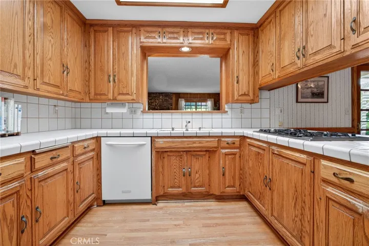 10553 Limerick Avenue, Chatsworth, California 91311