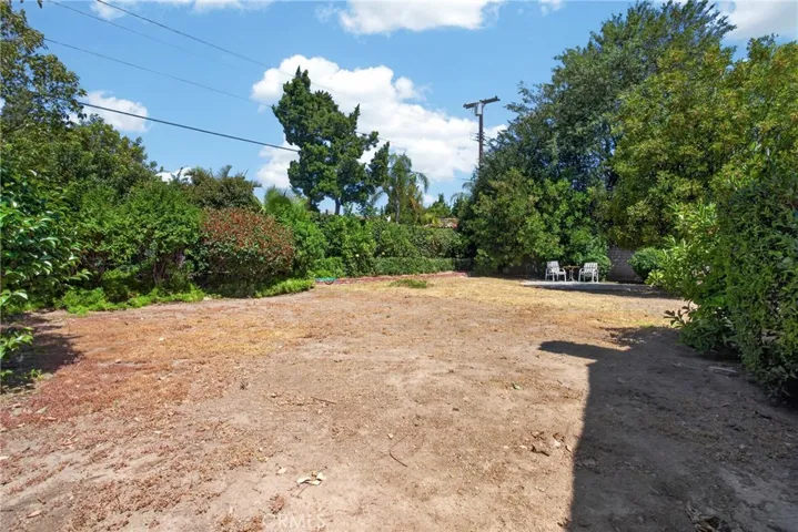 10553 Limerick Avenue, Chatsworth, California 91311