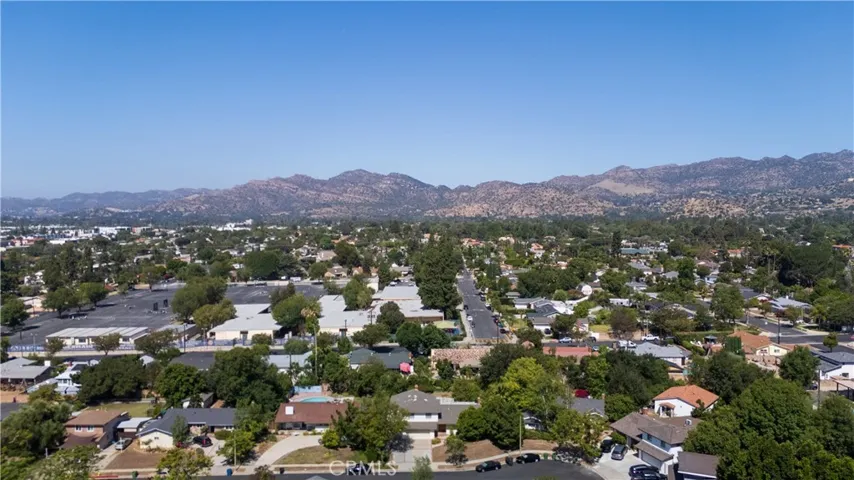 10553 Limerick Avenue, Chatsworth, California 91311