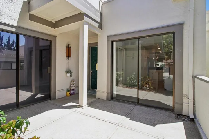 6139 Montgomery Place, San Jose, California 95135