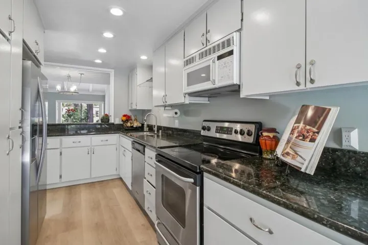 6139 Montgomery Place, San Jose, California 95135