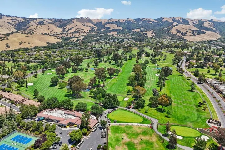 6139 Montgomery Place, San Jose, California 95135