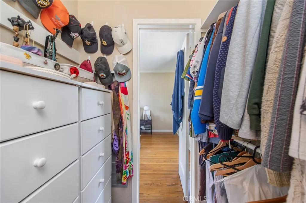 249 Loma Upstairs Closet - Pass Through