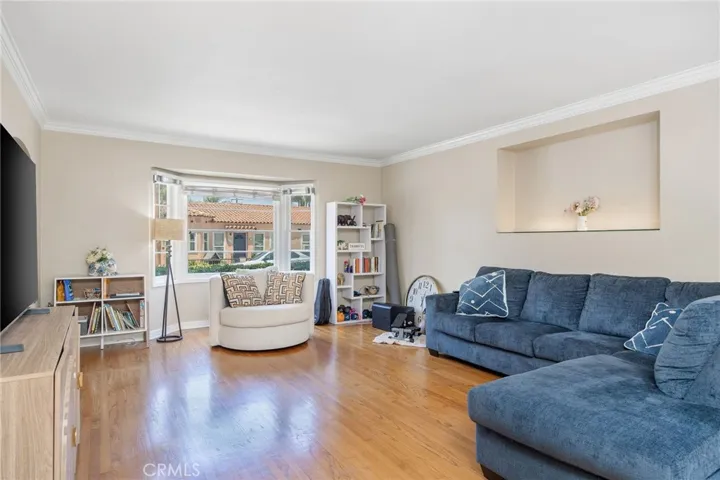 3526 E Vista Living Room