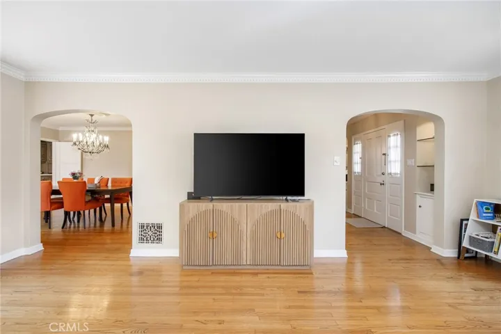 3526 E Vista Living Room