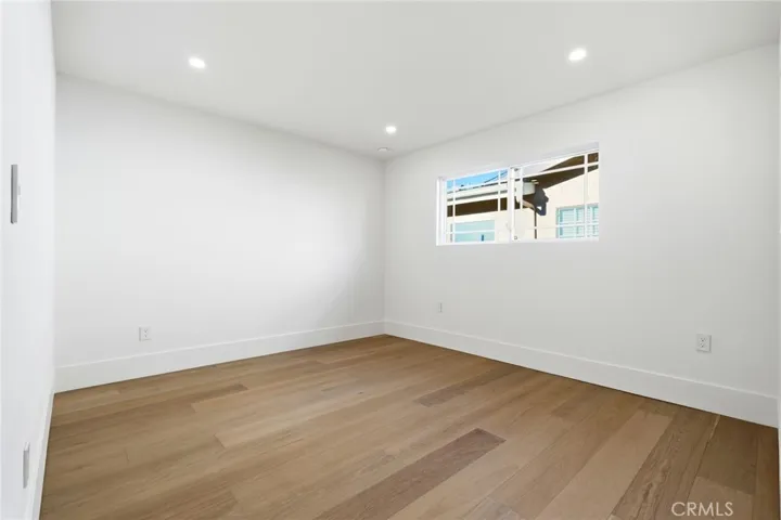 18912 Halsted Street, Northridge, California 91324