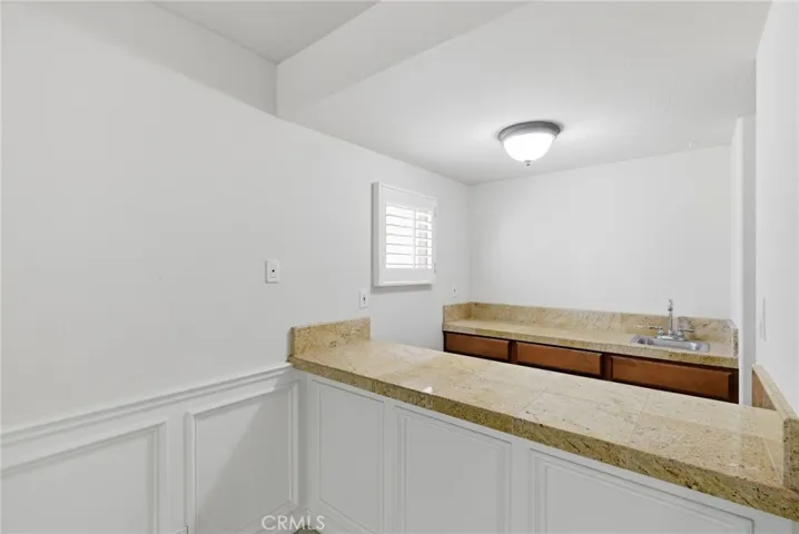 Wet Bar with Granite Counter Tops