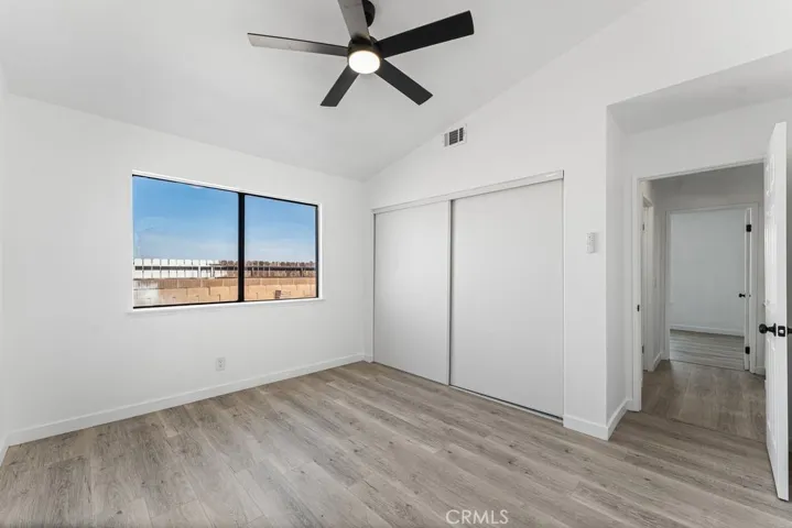 2559 E Avenue J2, Lancaster, California 93535