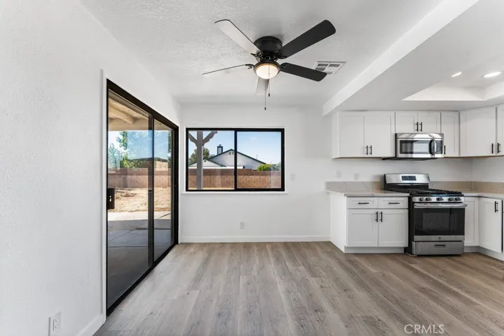 2559 E Avenue J2, Lancaster, California 93535