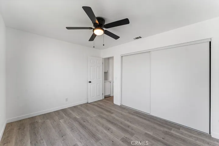2559 E Avenue J2, Lancaster, California 93535