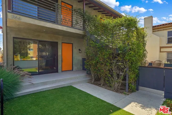 1166 S Cochran Avenue 2, Los Angeles, California 90019