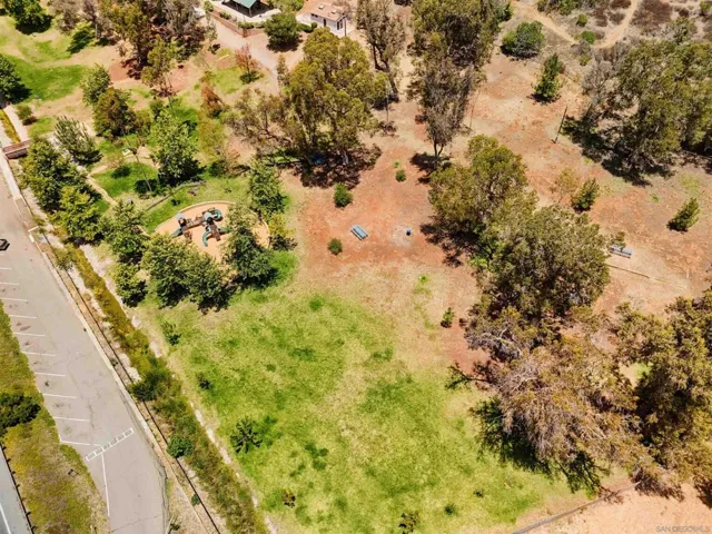 9111 Tropico, La Mesa, California 91941