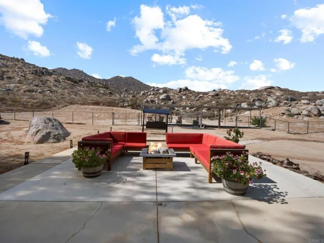 23621 California Avenue, Hemet, California 92545