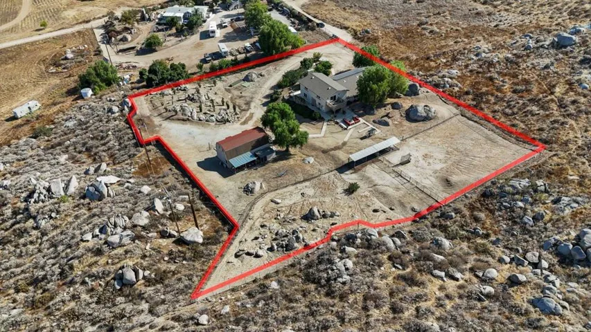 23621 California Avenue, Hemet, California 92545