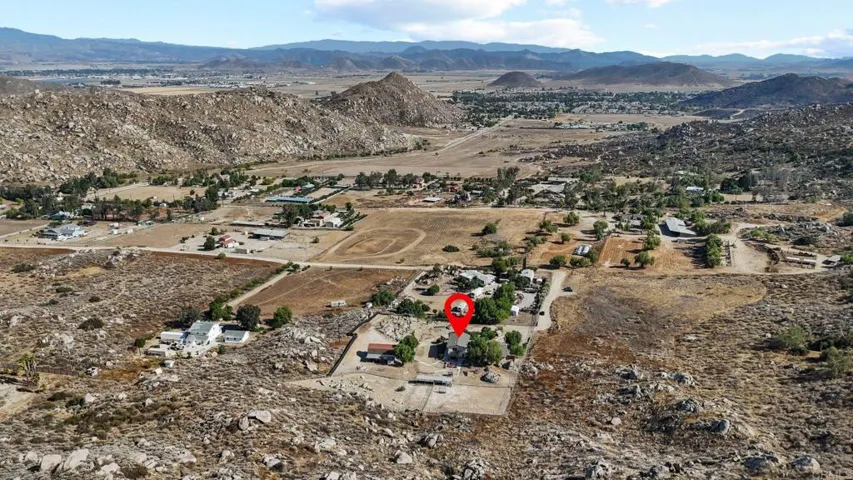 23621 California Avenue, Hemet, California 92545