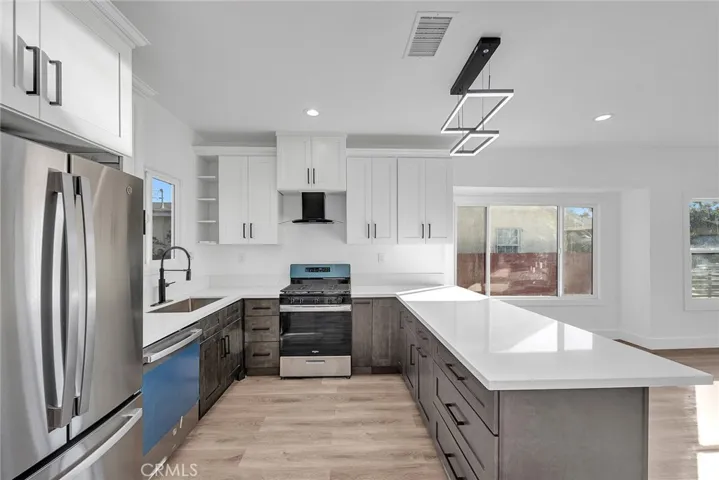 5414-5416 3rd Ave Avenue, Los Angeles, California 90043