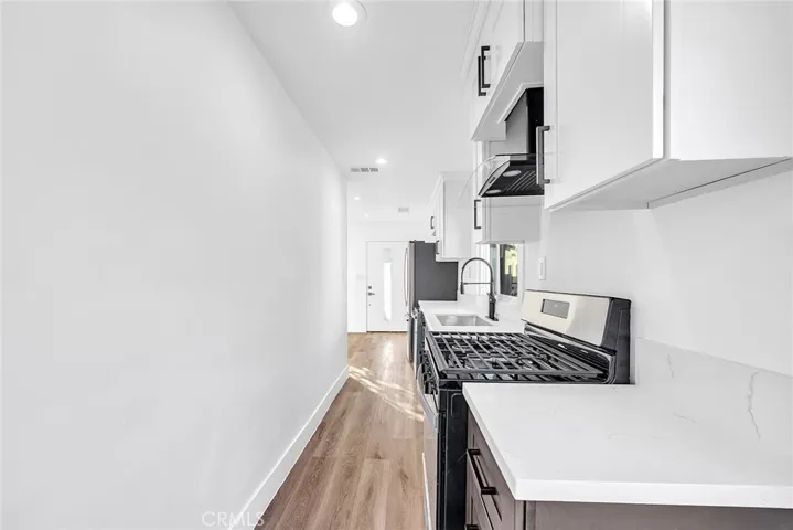 5414-5416 3rd Ave Avenue, Los Angeles, California 90043