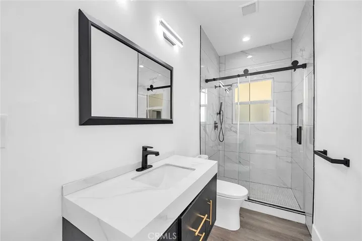 5414-5416 3rd Ave Avenue, Los Angeles, California 90043