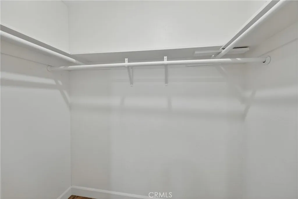 Walk in closet