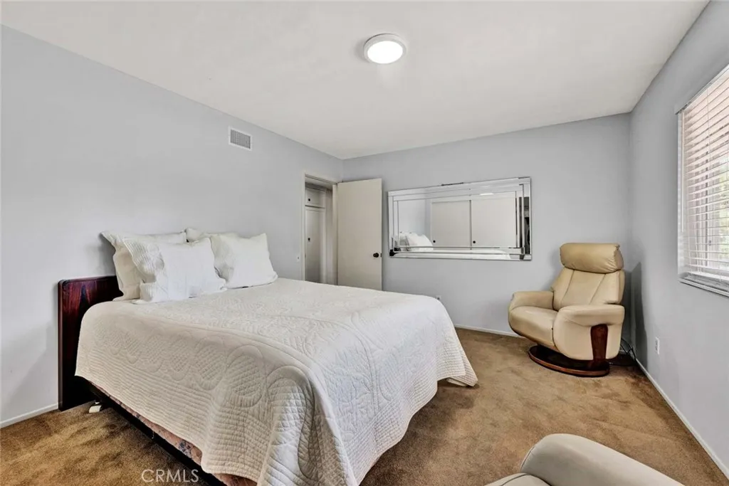 Secondary Bedroom.