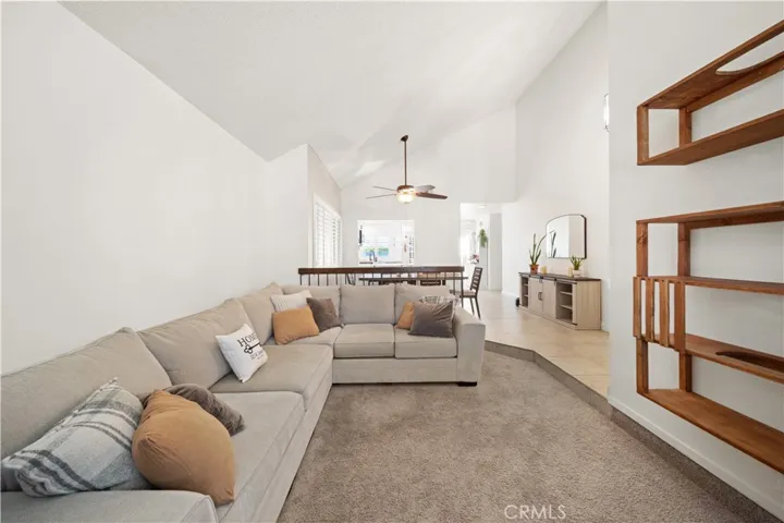 323 W Dawson Court, Glendora, California 91740
