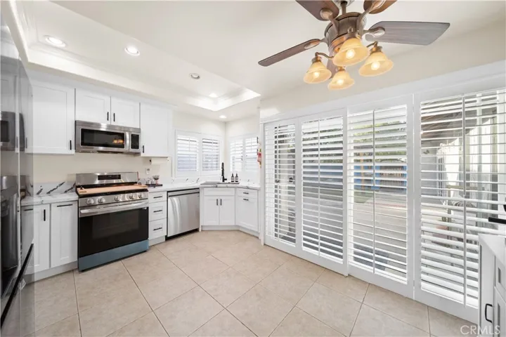 323 W Dawson Court, Glendora, California 91740