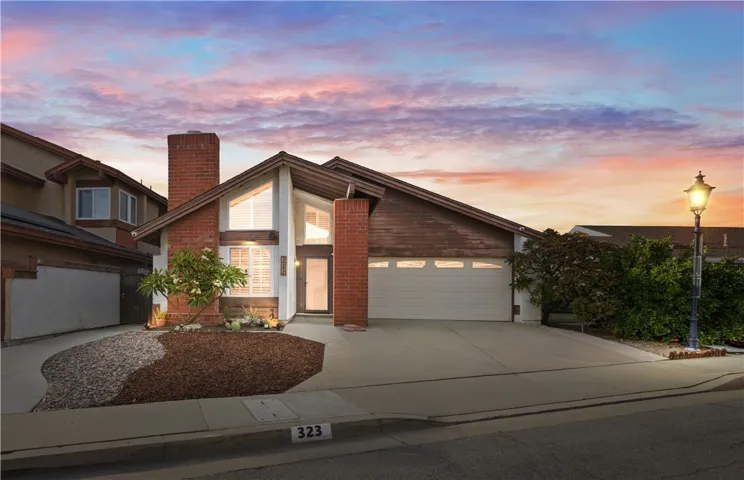 323 W Dawson Court, Glendora, California 91740