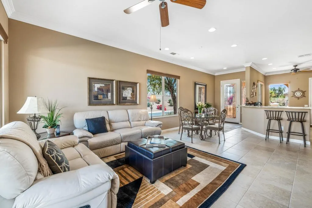 20251002185729396348000000-o 20251002185729396348000000-o