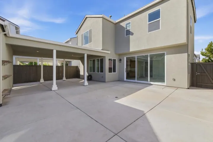 3003 Neil Jerome Drive, Tracy, California 95377