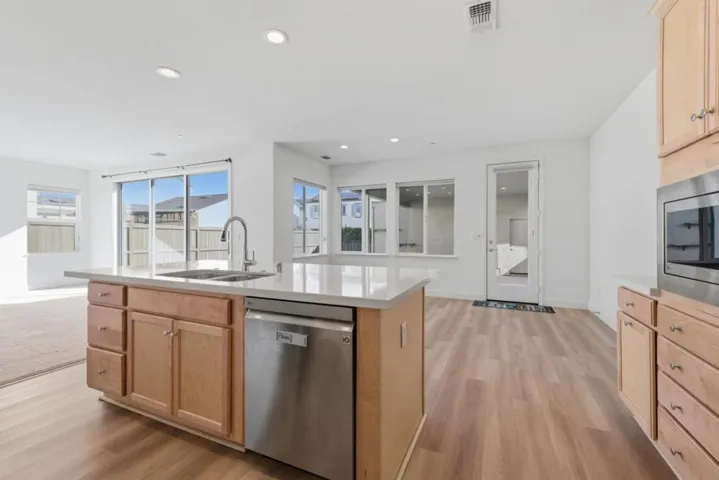 3003 Neil Jerome Drive, Tracy, California 95377