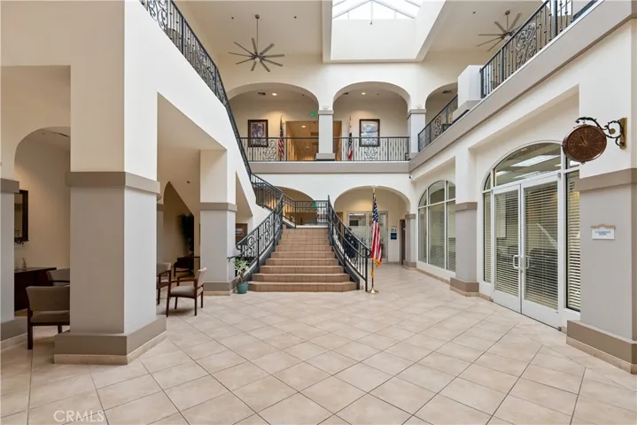 Common area entrance/lobby