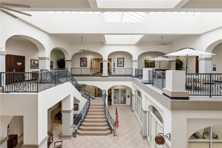 Common area entrance/lobby - Second floor view