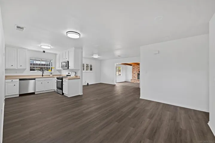 1721 Plumeria Dr., El Cajon, California 92021