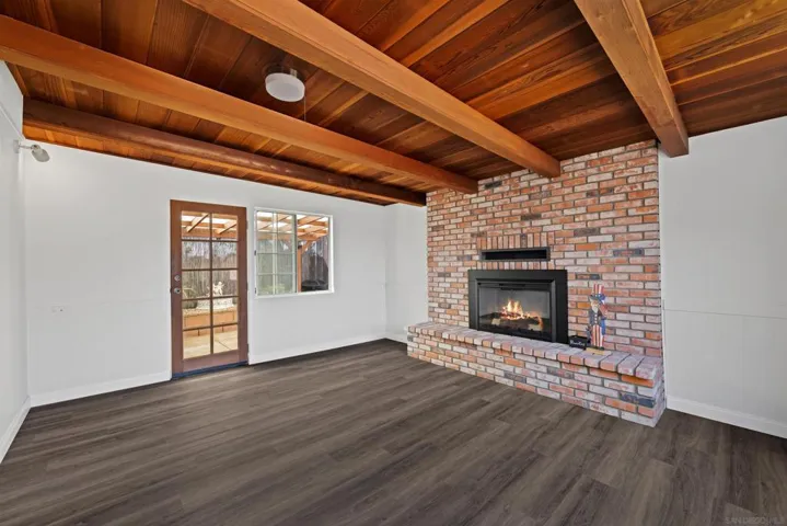 1721 Plumeria Dr., El Cajon, California 92021