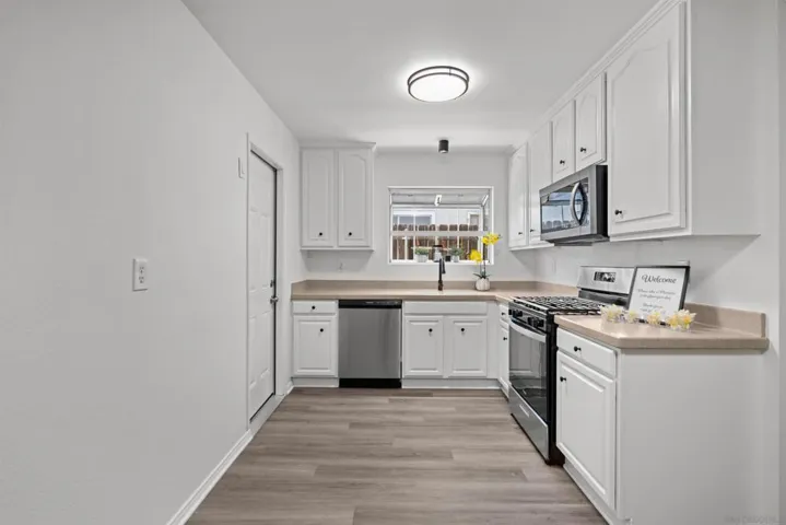 1721 Plumeria Dr., El Cajon, California 92021