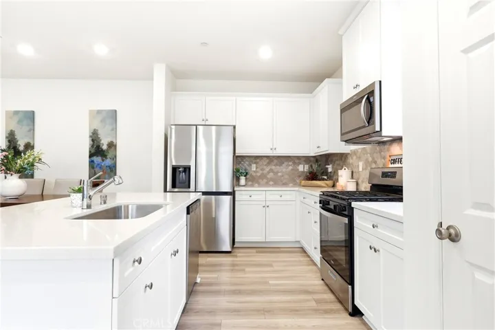 4005 E Carmel Privado Avenue, Ontario, California 91761