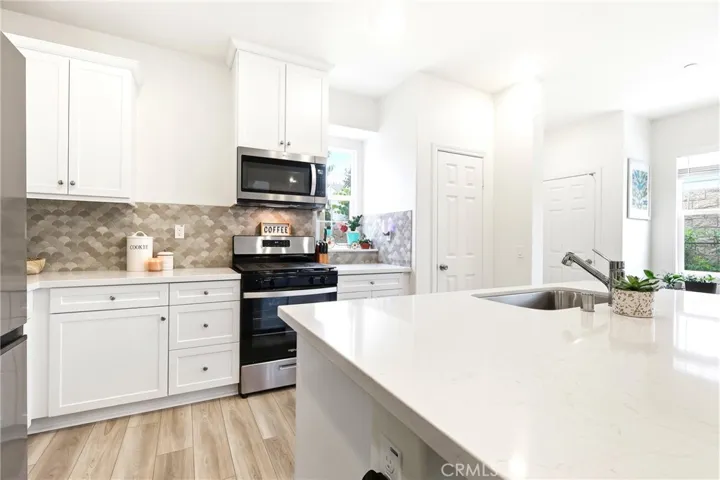 4005 E Carmel Privado Avenue, Ontario, California 91761