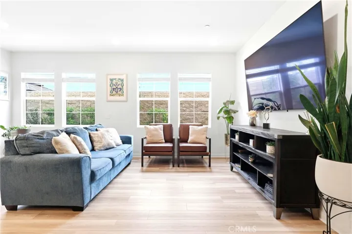 4005 E Carmel Privado Avenue, Ontario, California 91761