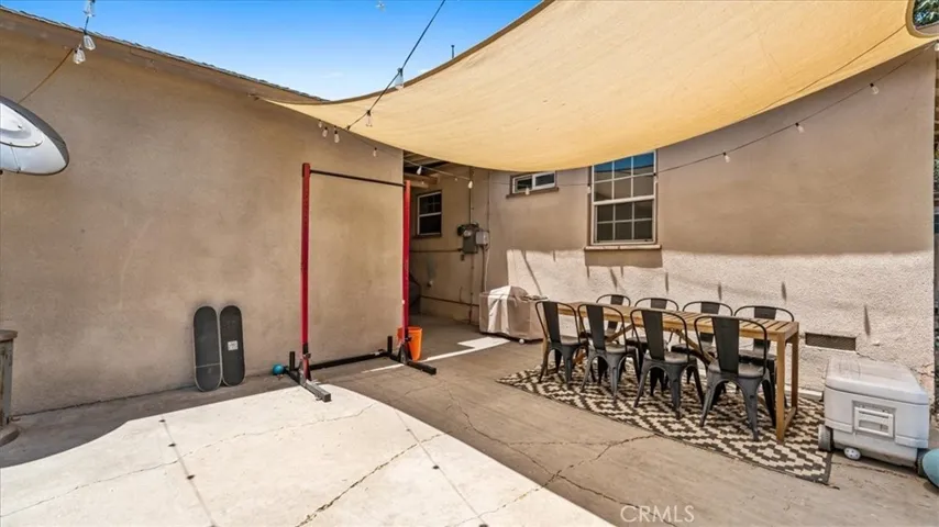 4111 Saint Paul Place, Riverside, California 92504