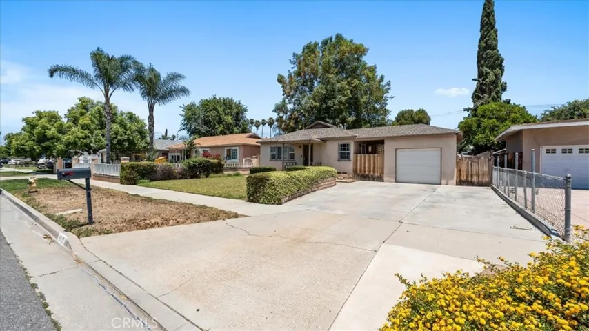4111 Saint Paul Place, Riverside, California 92504