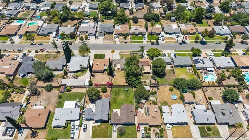 4111 Saint Paul Place, Riverside, California 92504