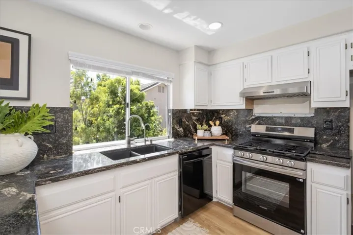 6 Kendall, Lake Forest, California 92610